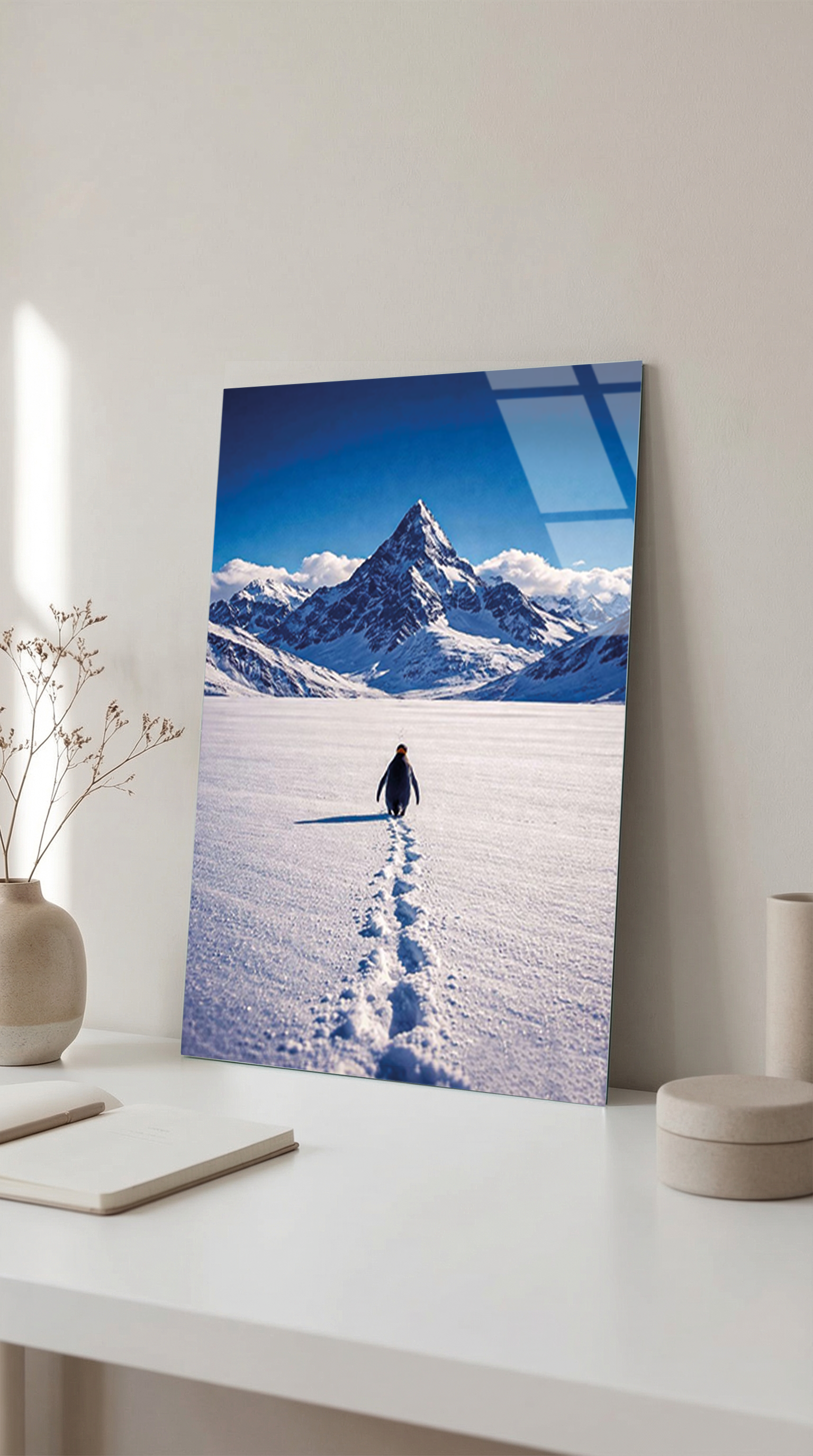 Nihilist Penguen Cam Tablo | Vitraum