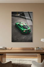 Beton Zeminde Yeşil Mustang GT Araba Cam Tablo