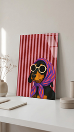 Çizgili Arka Planlı Retro Köpek Portresi Cam Tablo | Vitraum