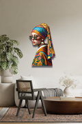 İncili Kız Tablosu Modern Pop Art ve Gözlüklü Metal Tablo