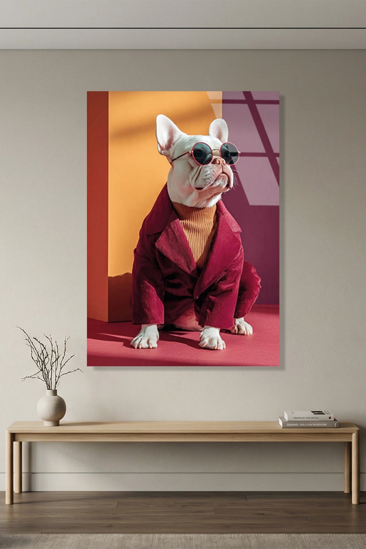 Kırmızı Ceketli ve Gözlüklü Tarz Fransız Bulldog Cam Tablo