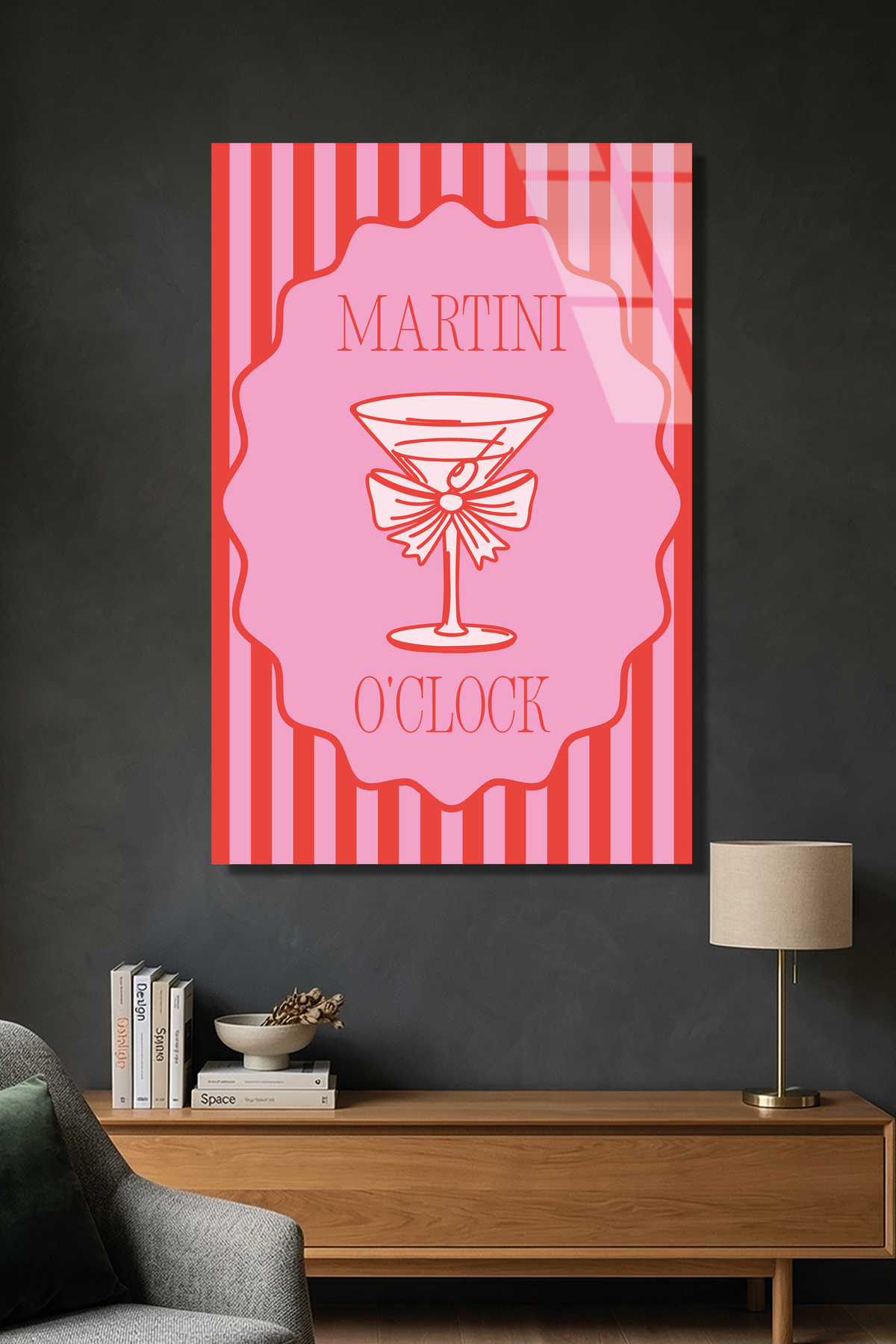 Pembe Çizgili "Martini O'Clock" Kokteyl Cam Tablo