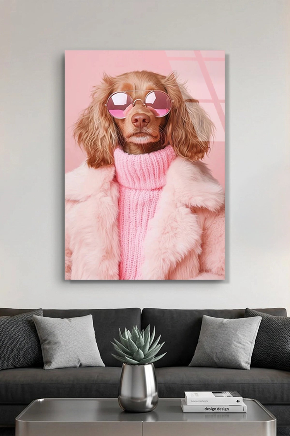 Pembe Kürkü ve Gözlüklü Cool Poodle Köpek Portresi Cam Tablo