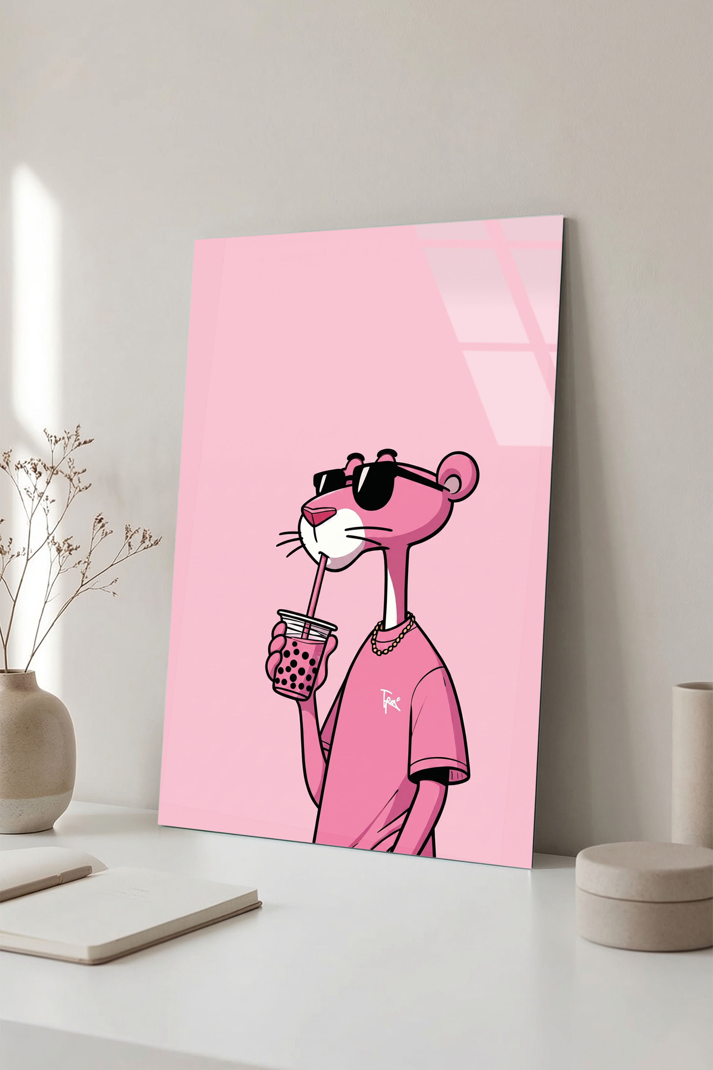 Pembe Panter Tarzı Gözlüklü Karakter Pop Art İllüstrasyon Cam Tablo
