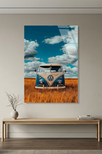 Retro Volkswagen Minibüs ve Buğday Tarlası Cam Tablo